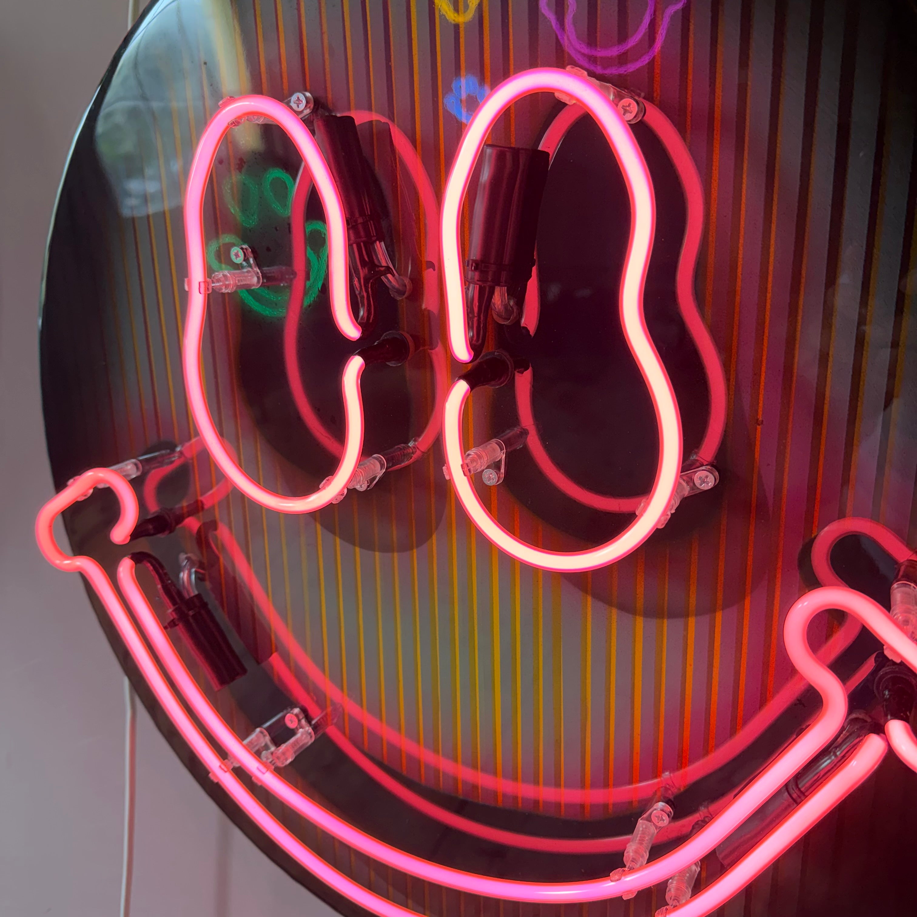 Dopamine smile medium stripe